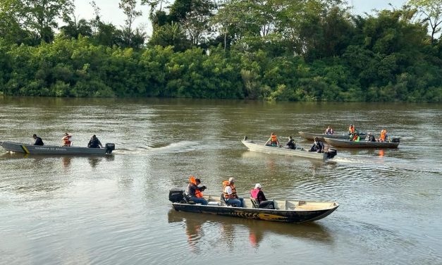 Pesquisadores do Niesa percorrem 530 km na segunda etapa da expedição fluvial sobre o Rio Cuiabá